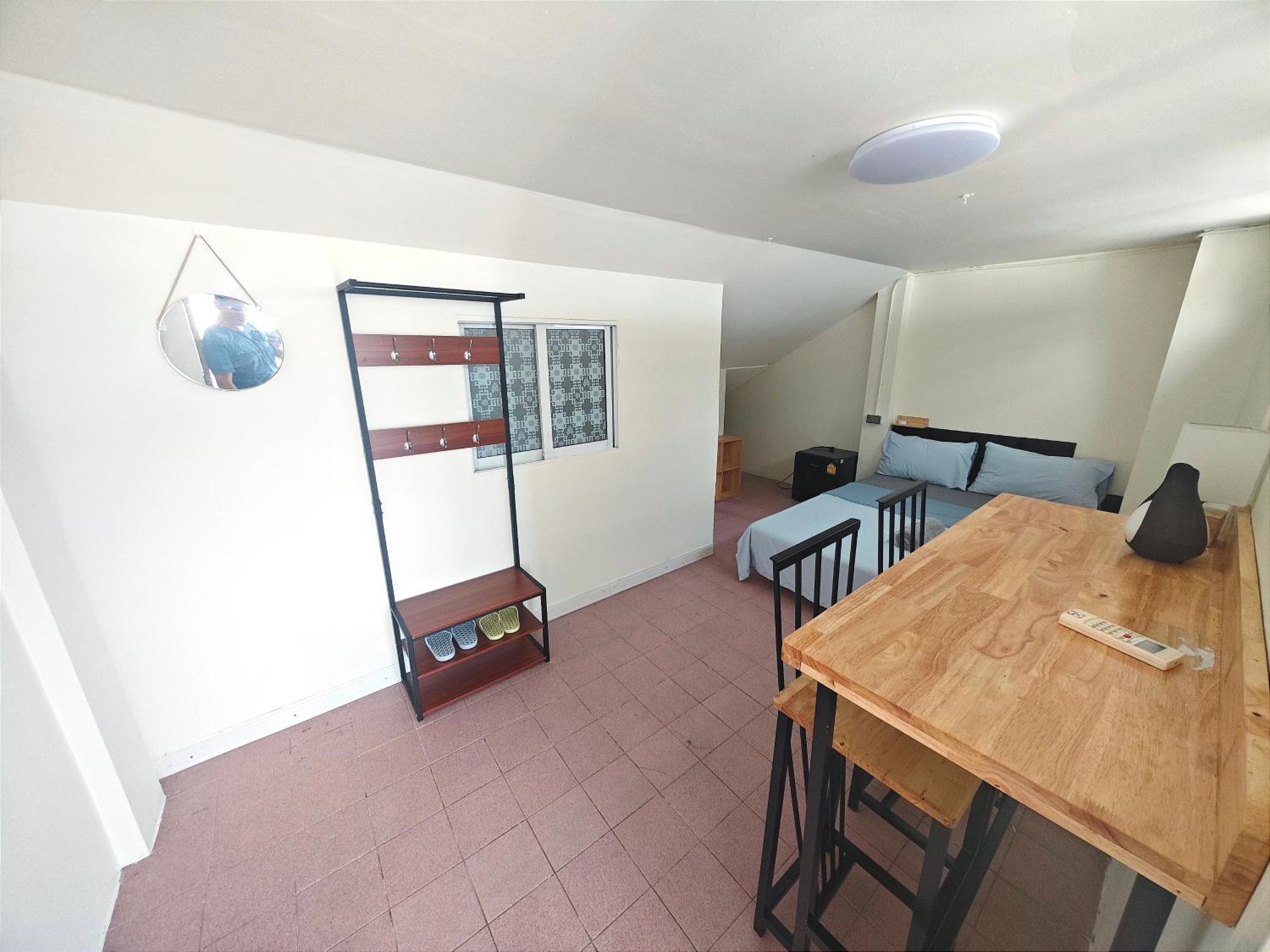 Panda Lodge Home Stay กรุงเทพมหานคร ภายนอก รูปภาพ