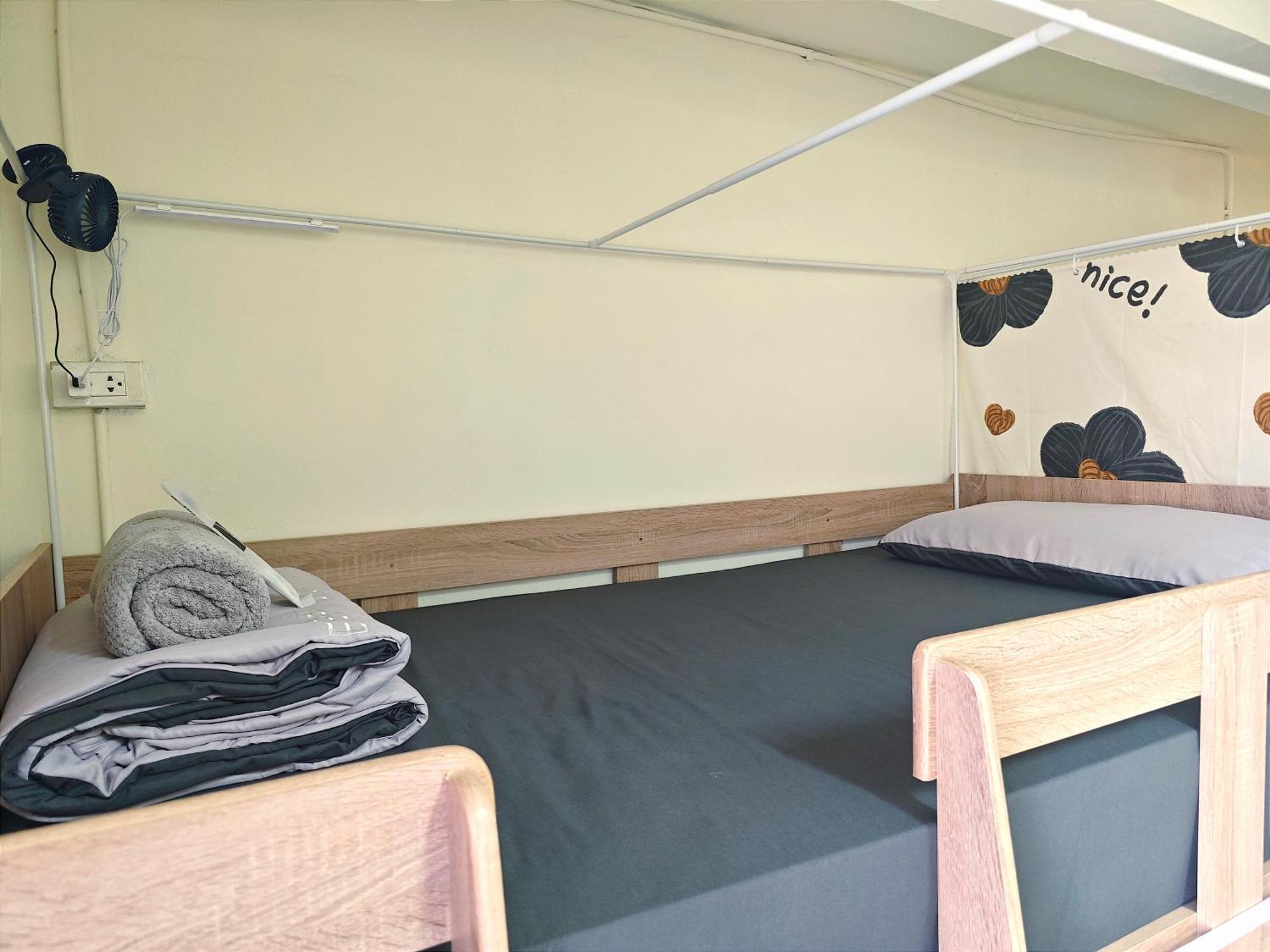 Panda Lodge Home Stay กรุงเทพมหานคร ห้อง รูปภาพ