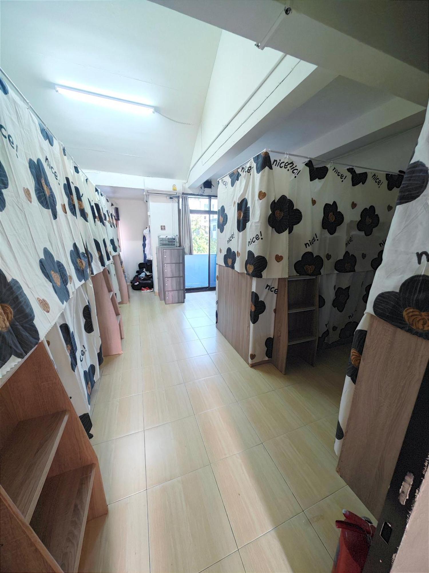 Panda Lodge Home Stay กรุงเทพมหานคร ภายนอก รูปภาพ