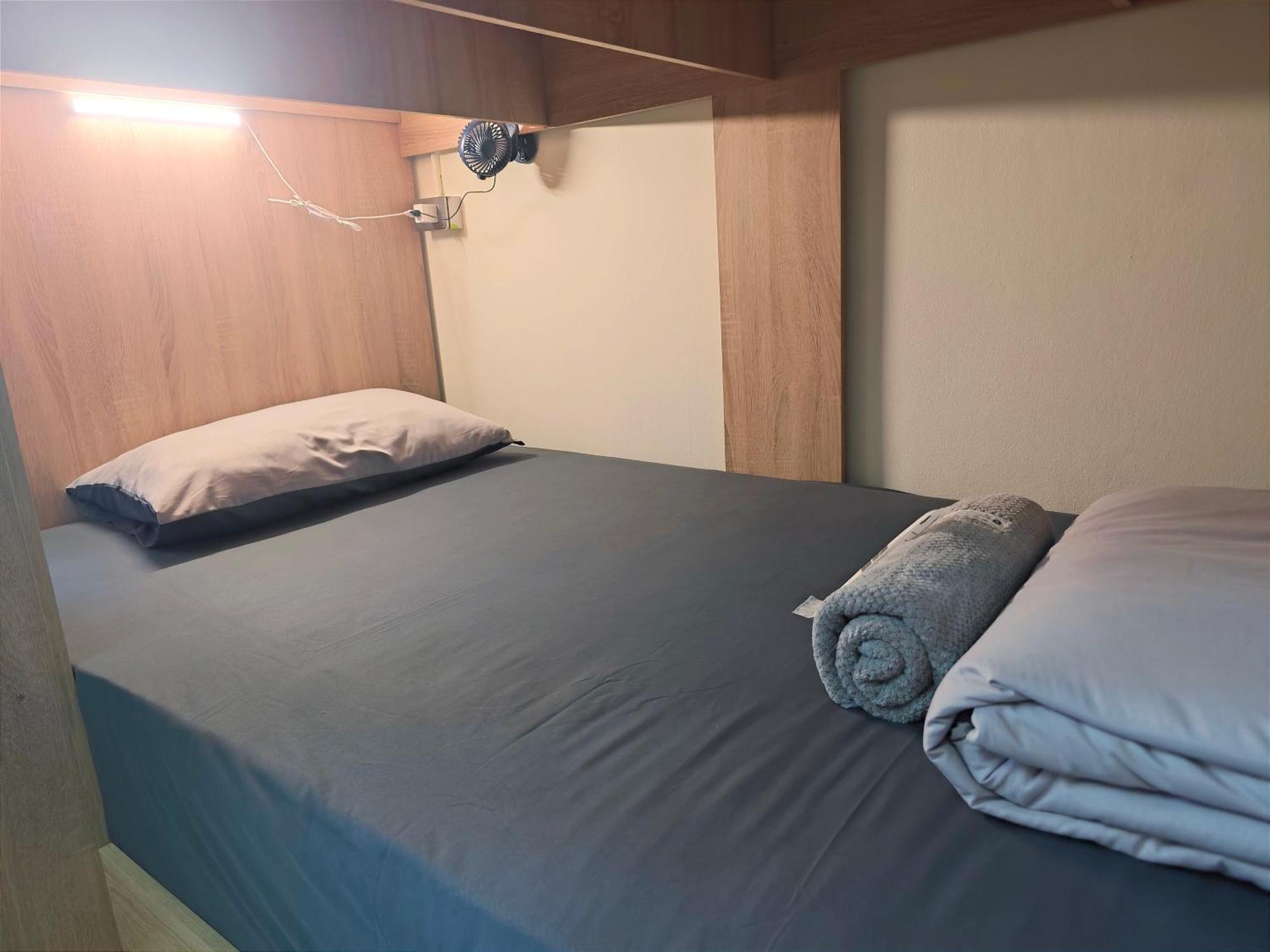 Panda Lodge Home Stay กรุงเทพมหานคร ภายนอก รูปภาพ