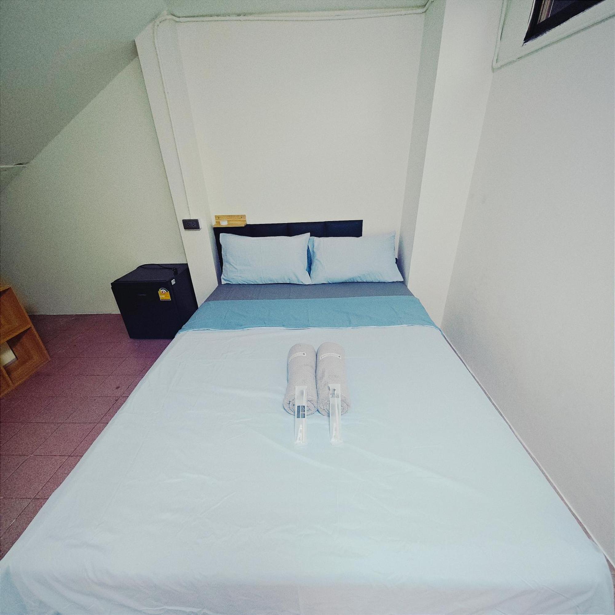 Panda Lodge Home Stay กรุงเทพมหานคร ห้อง รูปภาพ